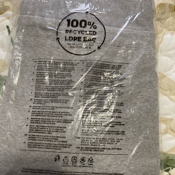 NWTS Rebook Sweatshirt Ladies - Picture 9 of 9